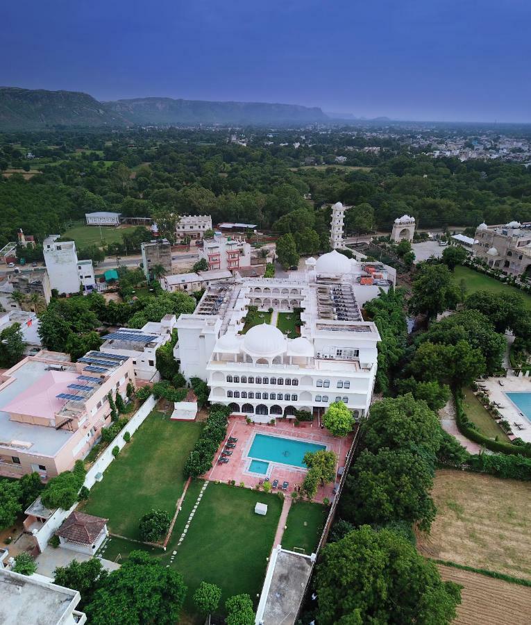 Anuraga Palace Hotell Sawai Madhopur Exteriör bild