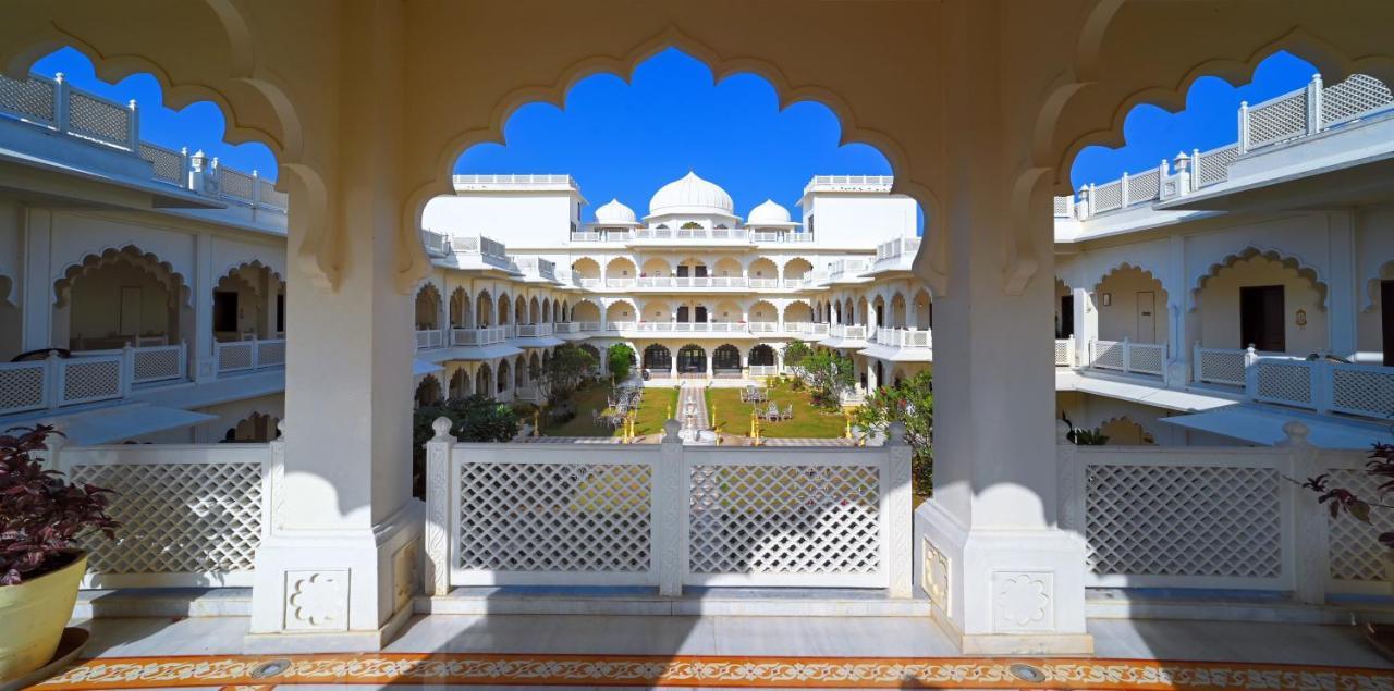 Anuraga Palace Hotell Sawai Madhopur Exteriör bild